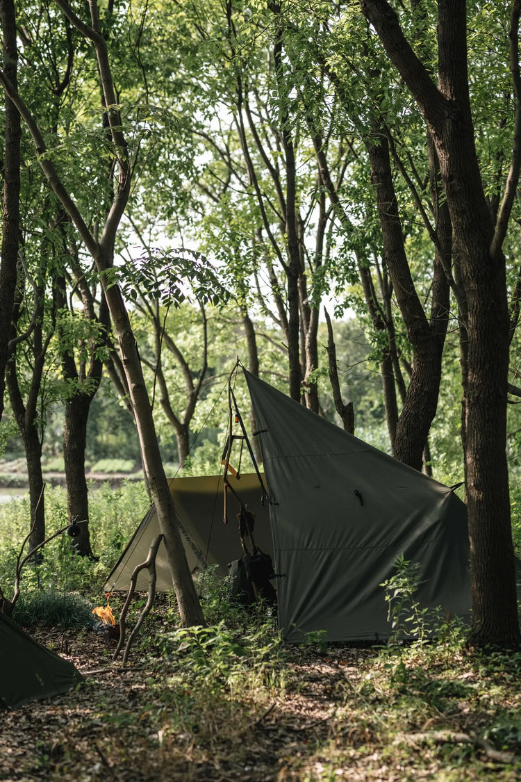 Camping-Tent-You-Can-Stand-Up-In AdvenCrew
