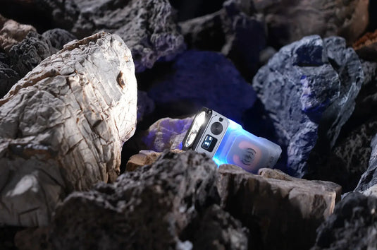 Embrace-Innovation-with-the-WUBEN-X3-EDC-Flashlight AdvenCrew